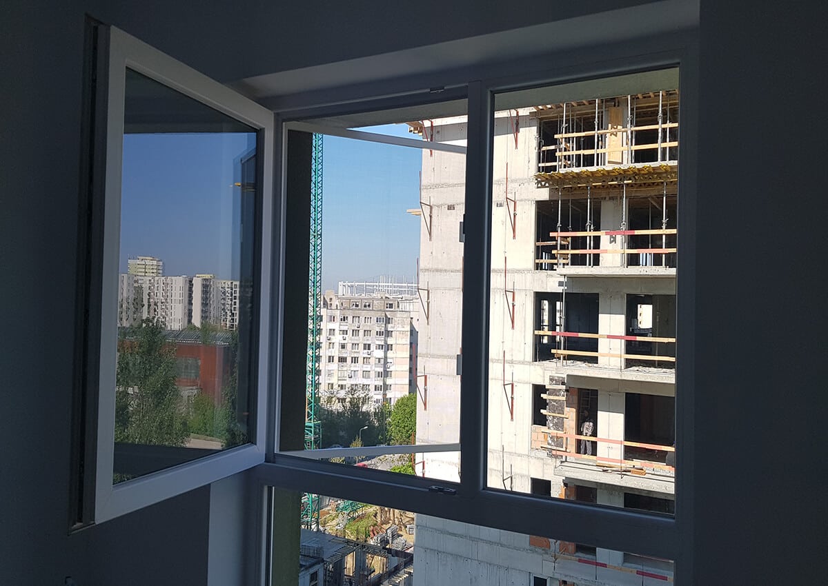 plase tantari pentru ferestre impotriva insectelor