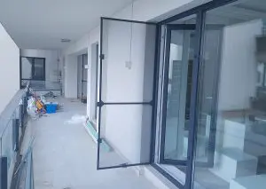 Oferim plase de tantari si insecte usor de instalat si intretinut. Solutii eficiente pentru un mediu curat si sanatos!