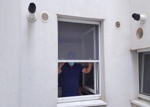 Plase de tantari si insecte rezistente la intemperii, perfecte pentru orice casa. Exploreaza oferta noastra si comanda online!